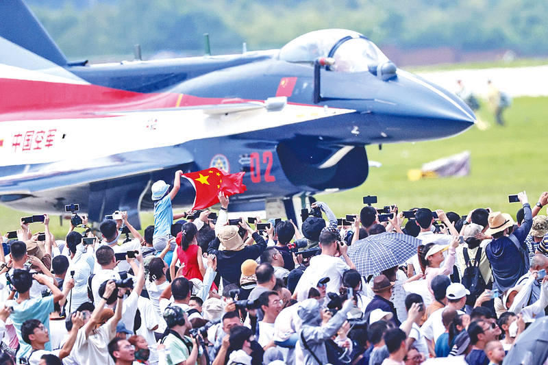 国外淫片长春航空展迎来首个公众日